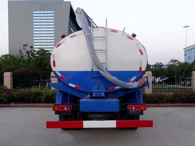 東風(fēng)天錦12方吸糞車 環(huán)衛(wèi)作業(yè)的高效能手